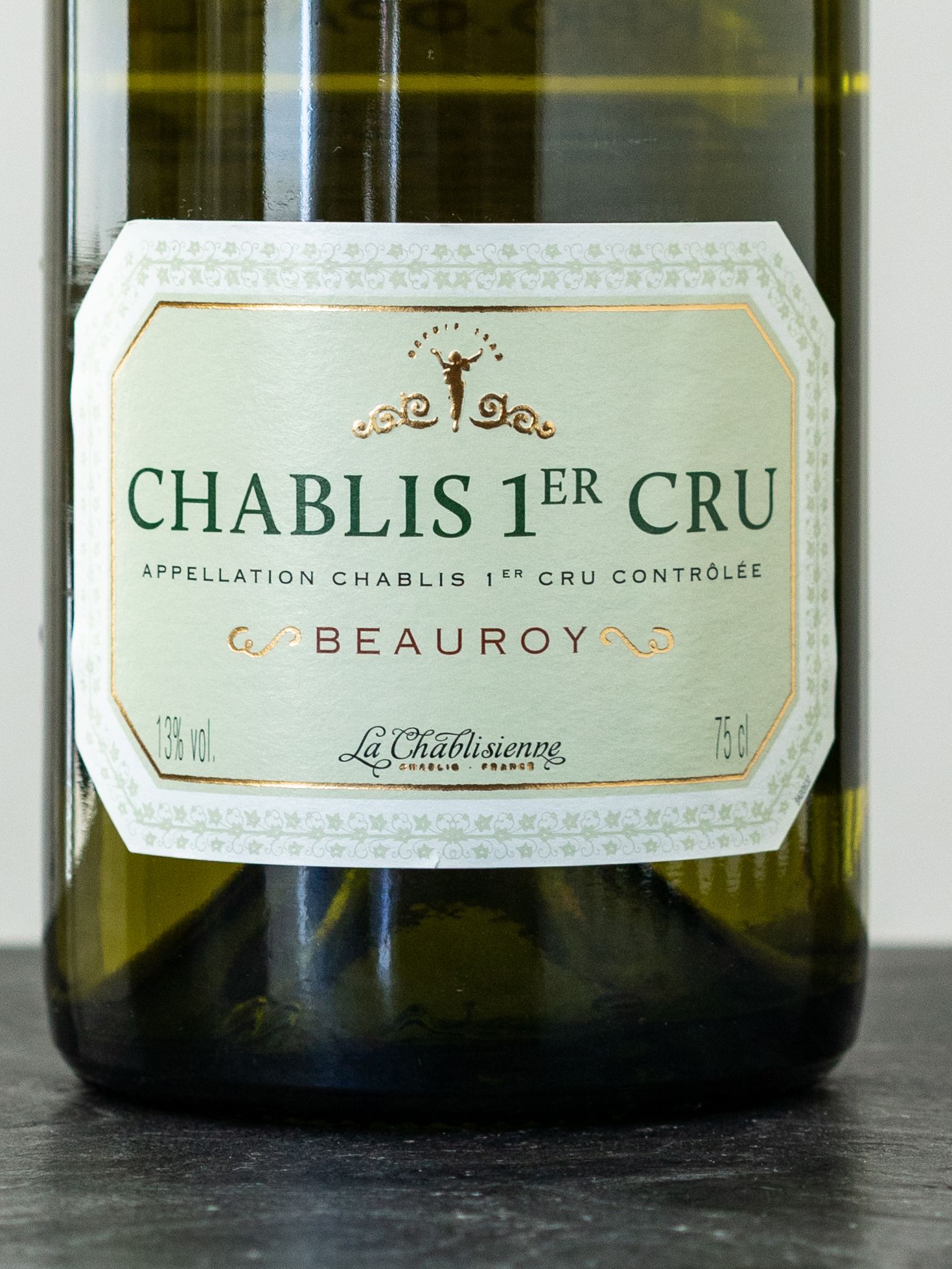 Вино La Chablisienne Chablis Premier Cru Beauroy / Ла Шаблизьен Шабли Премье Крю Боруа